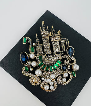 Royal Palace Brooch (Pendant)